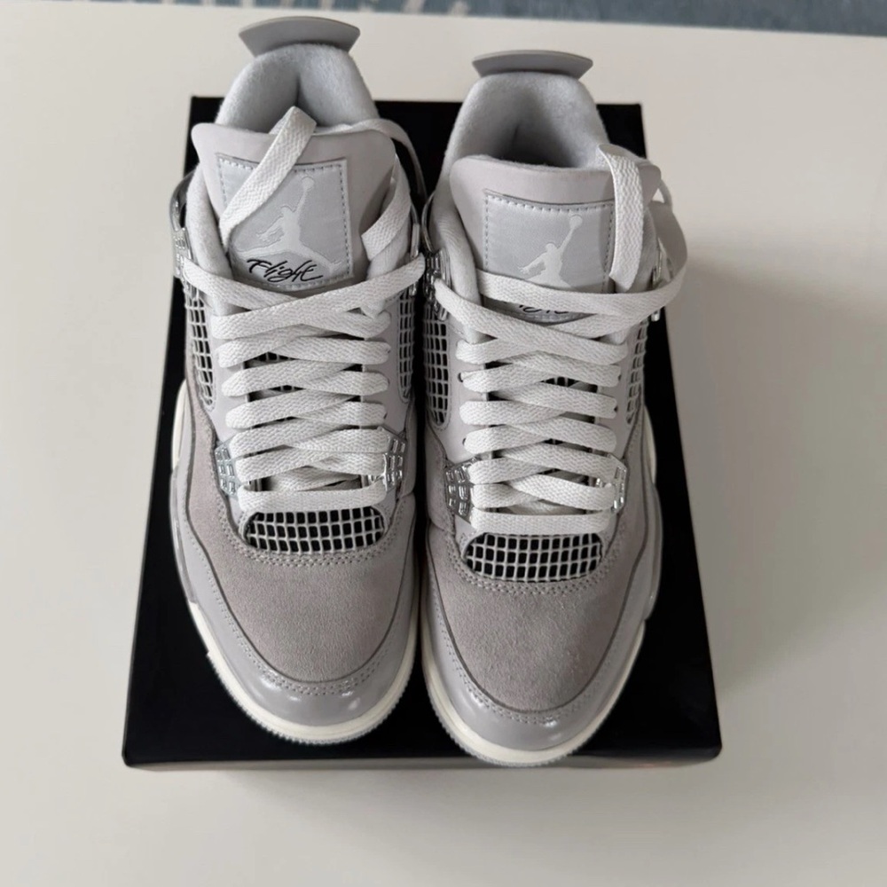 Nike Air Jordan 4 Retro Frozen Moments Light Iron Ore/Sail